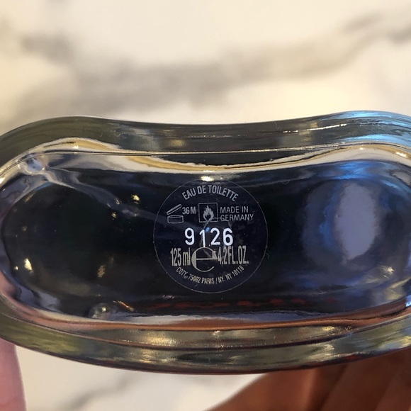 Hugo Boss - Picture 3 of 5